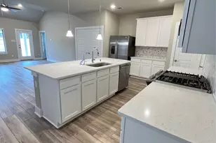 17680 Tree of Heaven, Conroe, TX 77385 - Photo 6