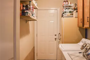 318 Peach Point, Jones Creek, TX 77541 - Photo 12