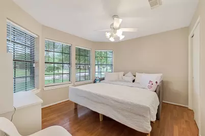 807 Forest Oaks Lane, Pearland, TX 77584 - Photo 30