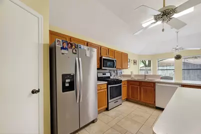 807 Forest Oaks Lane, Pearland, TX 77584 - Photo 14