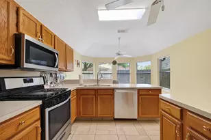 807 Forest Oaks Ln, Pearland, TX 77584 - Photo 16