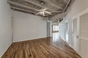 201 Main St, Houston, TX 77002 - Photo 8