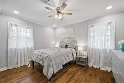 1115 25th Avenue N, Texas City, TX 77590 - Photo 10