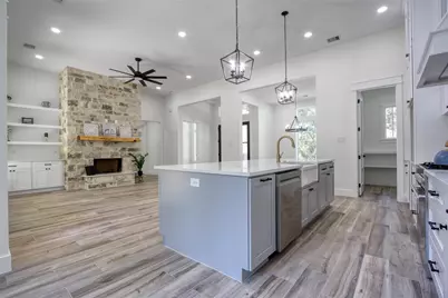 10542 Greenbriar Drive, Plantersville, TX 77363 - Photo 12