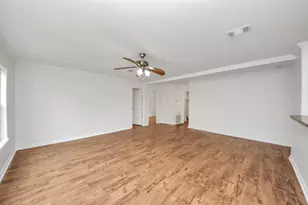 6526 Carver Rd, Houston, TX 77091 - Photo 2