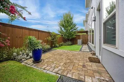 1729 Leilani Drive, Houston, TX 77055 - Photo 34