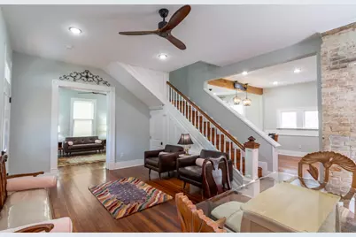 1820 Avenue M, Galveston, TX 77550 - Photo 4