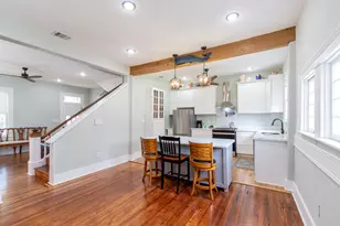 1820 Avenue M, Galveston, TX 77550 - Photo 6