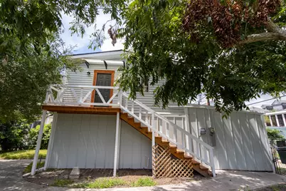 1820 Avenue M, Galveston, TX 77550 - Photo 34