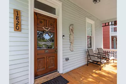 1820 Avenue M, Galveston, TX 77550 - Photo 2