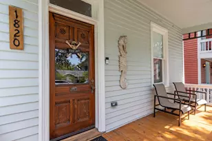 1820 Avenue M, Galveston, TX 77550 - Photo 2