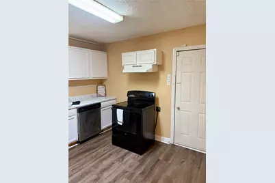 1908 Oregon Street, Baytown, TX 77520 - Photo 4