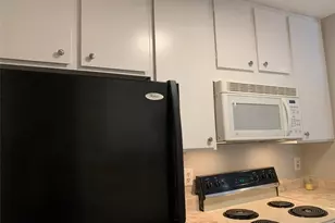 10049 Westpark Dr, Houston, TX 77042 - Photo 16