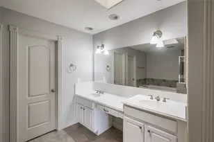 315 Sandman St, Houston, TX 77007 - Photo 12