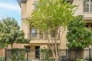 315 Sandman St, Houston, TX 77007 - Photo 2