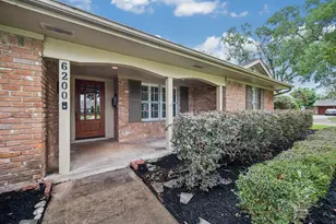 6200 Locke Ln, Houston, TX 77057 - Photo 4