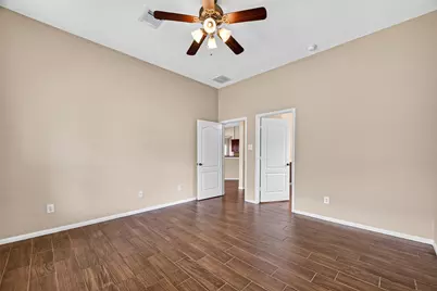 16007 Hidden Manor Drive, Houston, TX 77049 - Photo 28