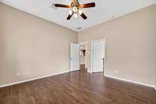 16007 Hidden Manor Dr, Houston, TX 77049 - Photo 28