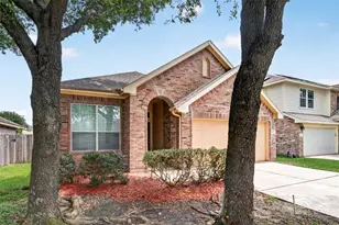 16007 Hidden Manor Dr, Houston, TX 77049 - Photo 4