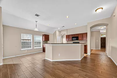 16007 Hidden Manor Drive, Houston, TX 77049 - Photo 18