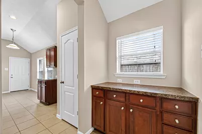16007 Hidden Manor Drive, Houston, TX 77049 - Photo 24