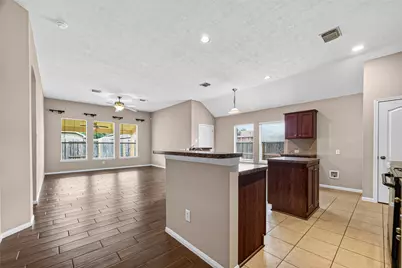 16007 Hidden Manor Drive, Houston, TX 77049 - Photo 10