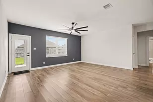 13718 Gaff Rig Dr, Texas City, TX 77539 - Photo 6