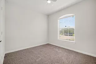 13718 Gaff Rig Dr, Texas City, TX 77539 - Photo 18