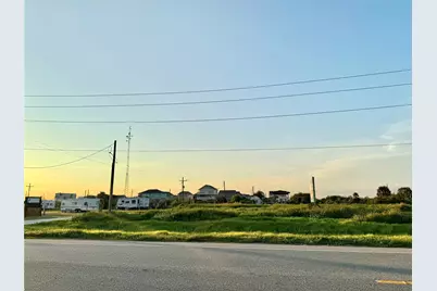1014 Johnson Road, Gilchrist, TX 77617 - Photo 6