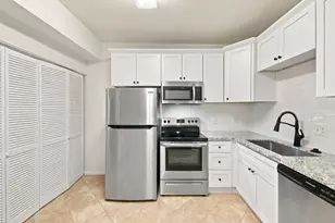 2100 Tanglewilde St, Houston, TX 77063 - Photo 8