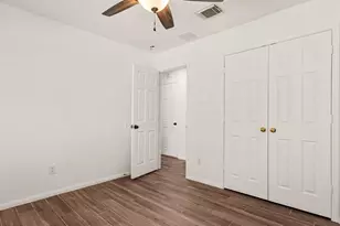 9331 Garfield Park Ln, Houston, TX 77075 - Photo 20