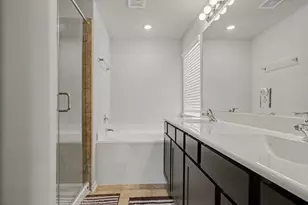 520 N 6th St, La Porte, TX 77571 - Photo 18