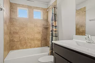 520 N 6th St, La Porte, TX 77571 - Photo 24