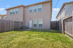 520 N 6th St, La Porte, TX 77571 - Photo 32