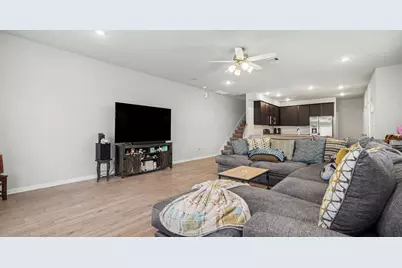 520 N 6th Street, La Porte, TX 77571 - Photo 8