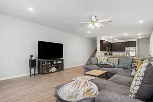 520 N 6th St, La Porte, TX 77571 - Photo 8