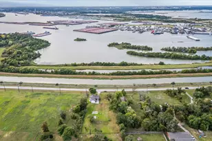 254 Independence Pkwy N, Baytown, TX 77520 - Photo 30