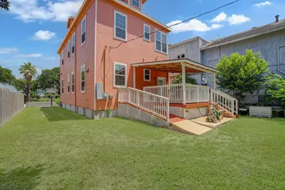 3519 Broadway Street, Galveston, TX 77550 - Photo 16