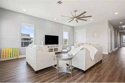 821 Casa Drive, Crystal Beach, TX 77650 - Photo 20