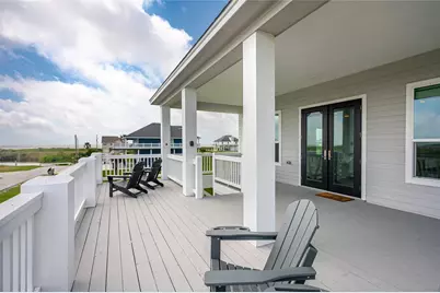 821 Casa Drive, Crystal Beach, TX 77650 - Photo 10