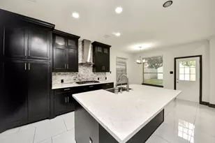 5810 Windy Knoll Ln, Rosharon, TX 77583 - Photo 16