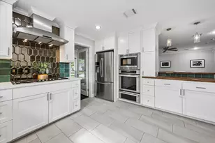 2444 Brookmere Dr, Houston, TX 77008 - Photo 12