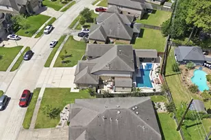 802 S Chamfer Way, Crosby, TX 77532 - Photo 46