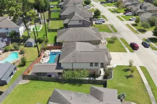 802 S Chamfer Way, Crosby, TX 77532 - Photo 42