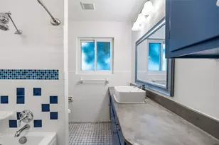 5642 Dumfries Dr, Houston, TX 77096 - Photo 22