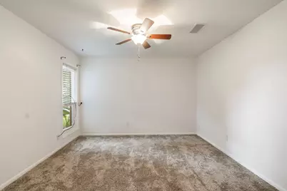 5642 Dumfries Drive, Houston, TX 77096 - Photo 20