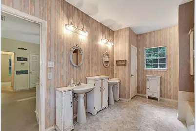 33207 Walnut Grove Drive, Magnolia, TX 77355 - Photo 24