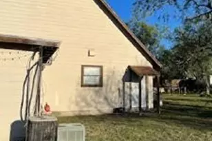 308 Graham Rd, Kenedy, TX 78119 - Photo 2