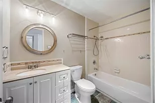 14515 Merry Meadow Dr, Houston, TX 77049 - Photo 14