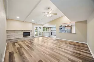 14515 Merry Meadow Dr, Houston, TX 77049 - Photo 10
